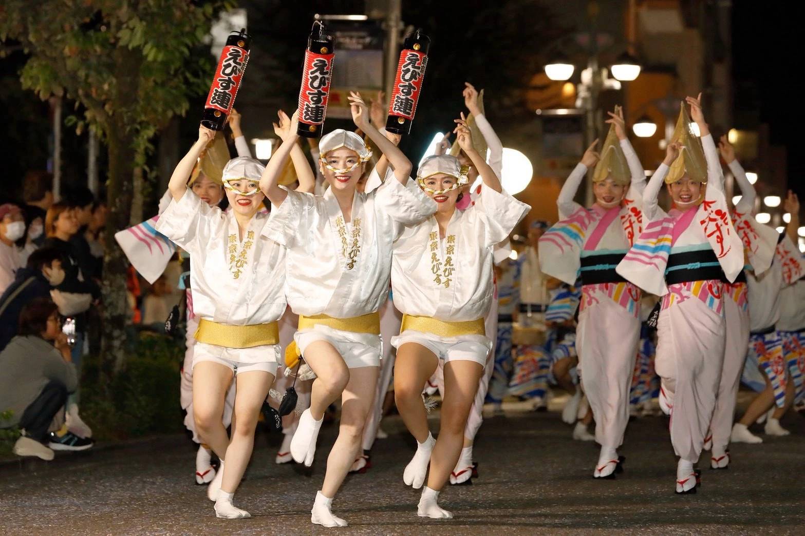 東京えびす連の演舞 1